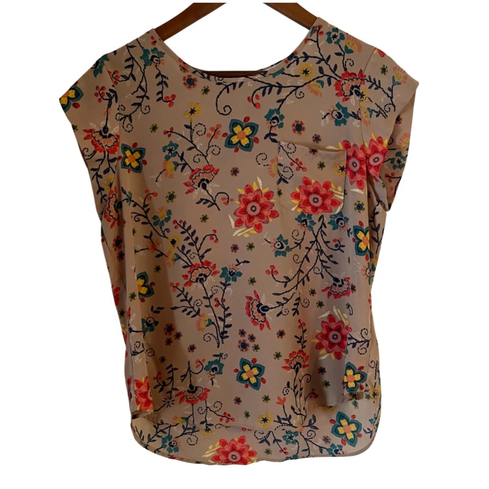 LILY WHITE Sheer Floral Short Sleeve Keyhole Back Top Size Medium